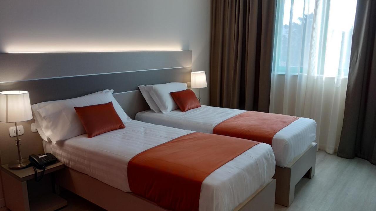Hotel Glis San Mauro Torinese Dış mekan fotoğraf